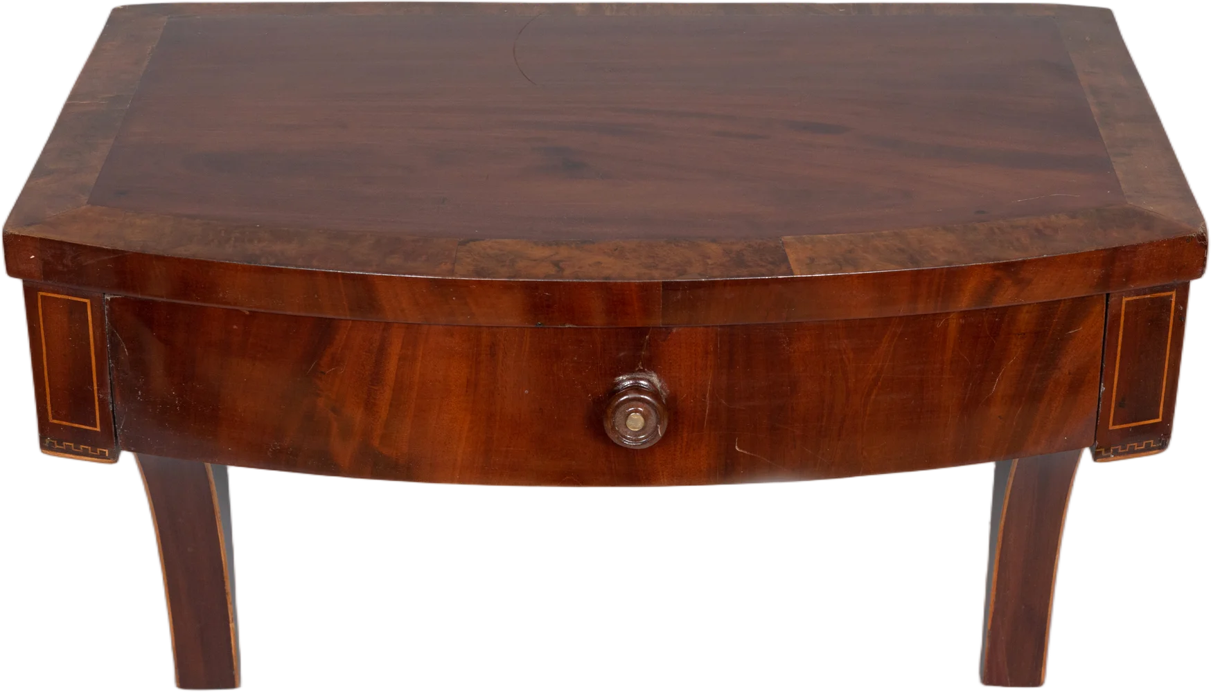 Zierliche, wandhängende Konsole mit konvexer Frontseite.