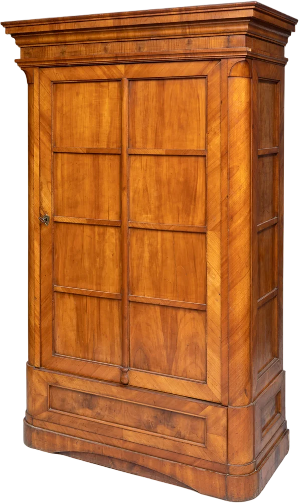 Wäscheschrank in vollkommen originaler Erhaltung und Patina.