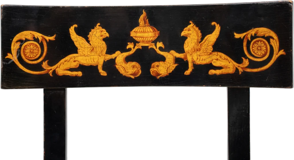 Bedeutende Folge von zehn Biedermeierstühlen und zwei Sesseln mit feinster figuraler und ornamentaler Goldmalerei.